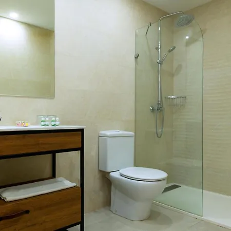 카사 드라 카테드랄 *