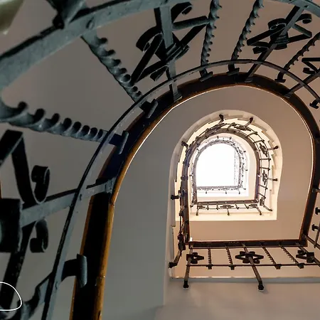 카사 드라 카테드랄 *