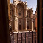 Casa De La Catedral *
